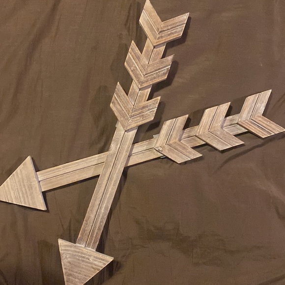 Arrow Home Decor - Picture 3 of 4